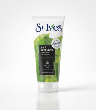 St. Ives BHA Exfoliant Green Tea & Bamboo with 1% Salicylic Acid 170g - مقشر ستيفز بالشاي الأخضر والبامبو وحمض الساليسيليك 1% للبشرة المعرضة للحبوب 170 جم