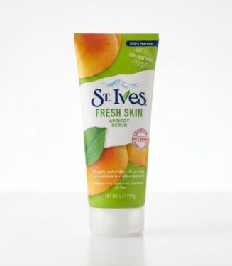 St. Ives Fresh Skin Apricot Scrub 170g - مقشر ستيفز بالمشمش لنضارة البشرة وتنظيفها العميق 170 جم