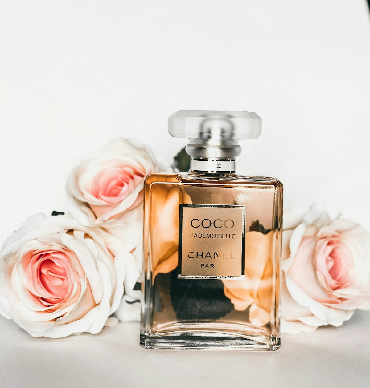 عطور عسّاف فخامة عربية